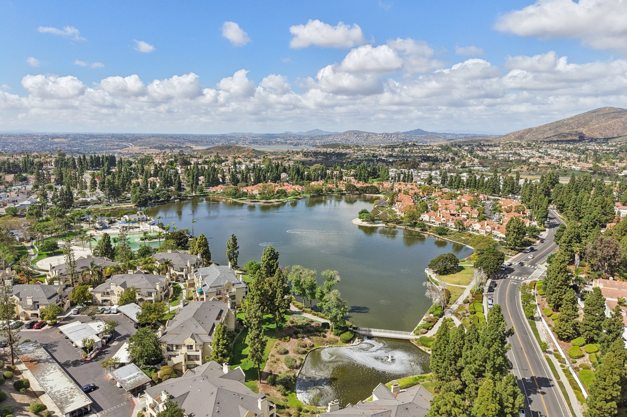 Lakeridge Cir 104-S0204-054.jpg