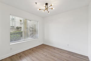 Lakeridge Cir 104-S0204-010.jpg