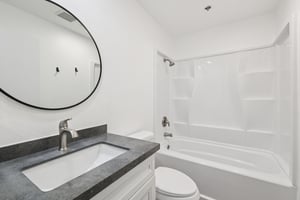 Lakeridge Cir 104-S0204-018.jpg