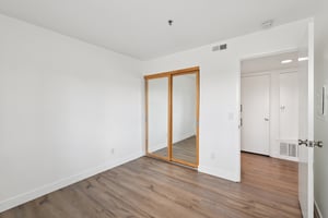 Lakeridge Cir 104-S0204-021.jpg