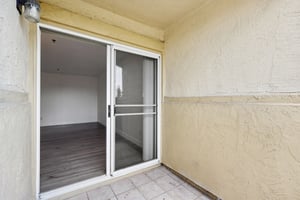 Lakeridge Cir 104-S0204-036.jpg