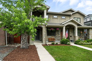  Photo 0