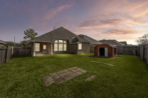  Photo 0