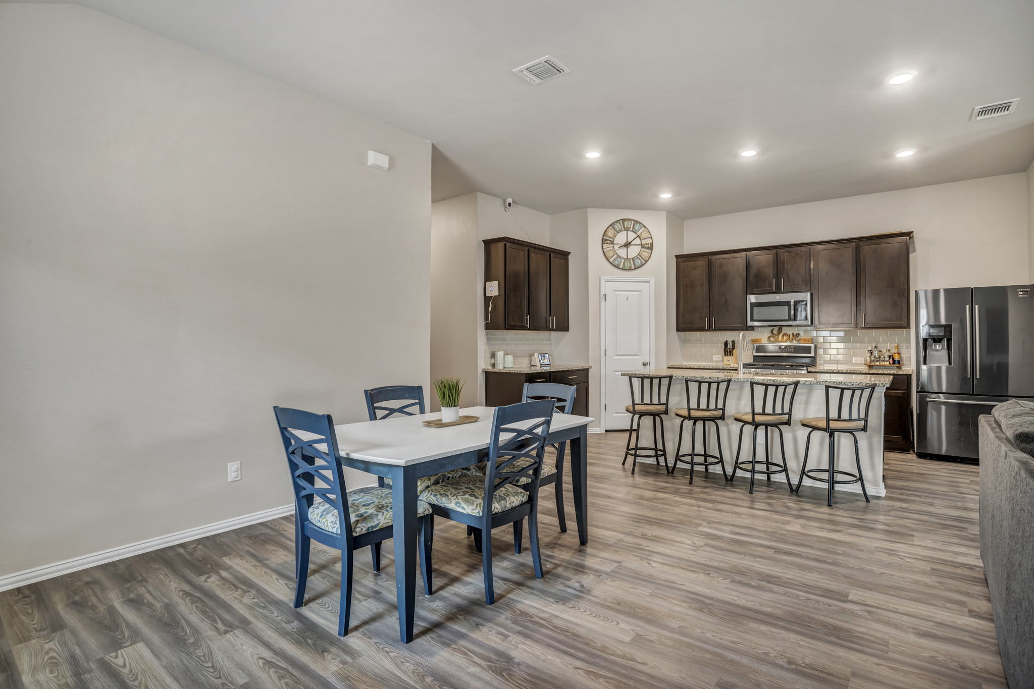 208 Bright Star Ln, Andice, TX 78628