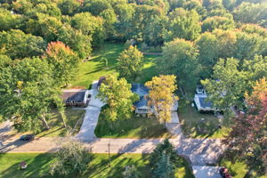  Photo 44