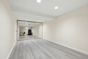  Photo 49