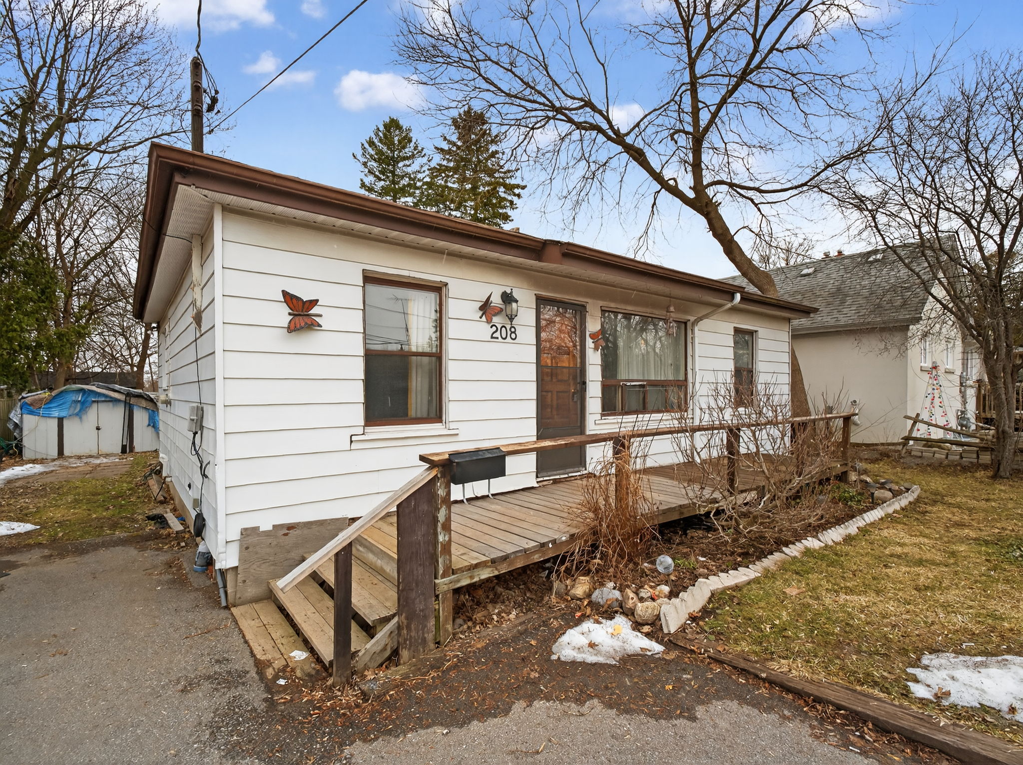 208 Essex Ave, Richmond Hill ON, Richmond Hill — real estate photography by Amazing Photo Video