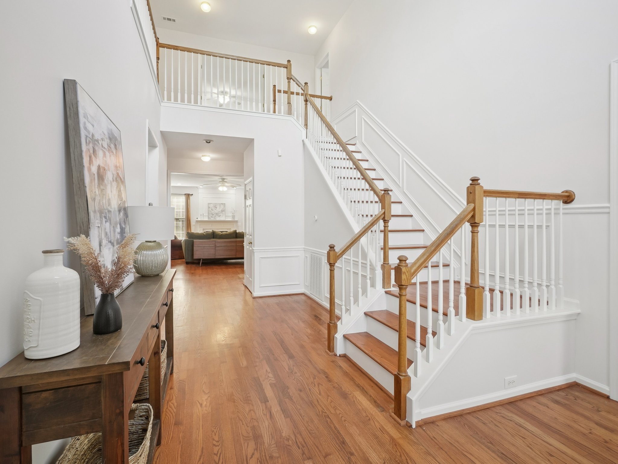 Evergreen View Dr-S2011-004.jpg