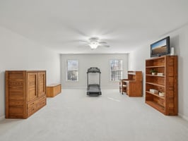 Evergreen View Dr-S2011-031.jpg