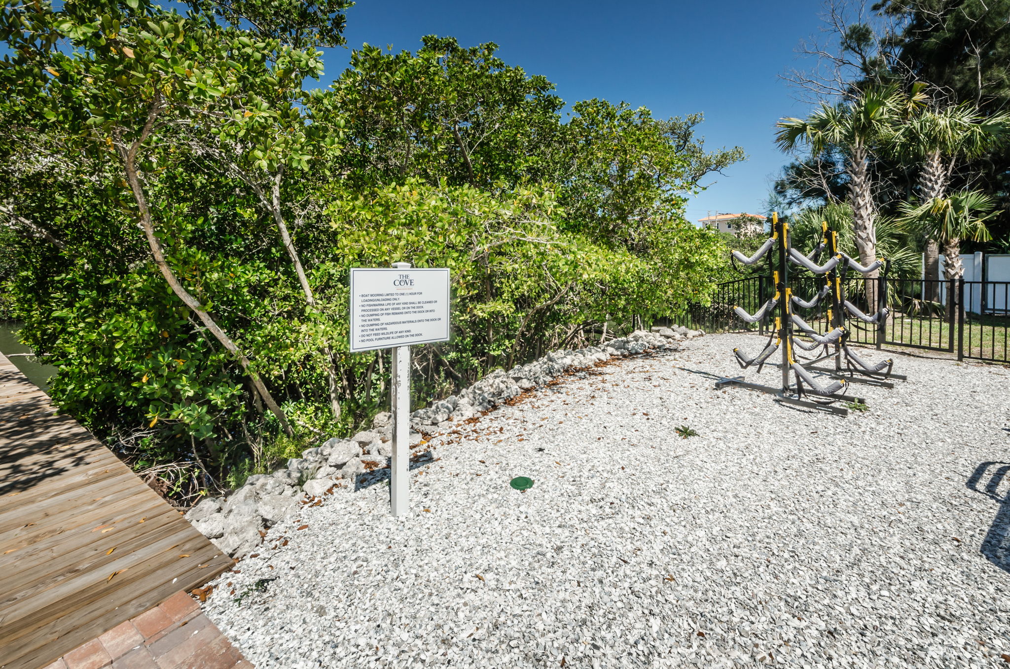 10-Community Dock