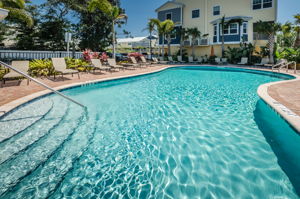 4-Community Pool