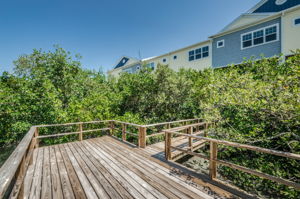 15-Community Dock