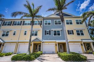 Front Exterior4