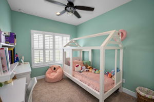 Upper Level Bedroom2