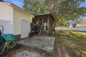  Photo 46