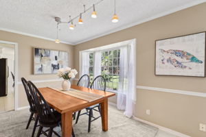 ... that bathes the area in natural light.