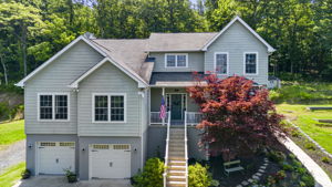  Photo 0