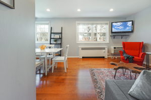 208 N Trenton St, Arlington, VA 22203, USA Photo 3