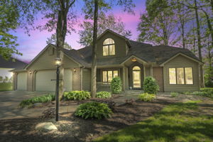  Photo 0