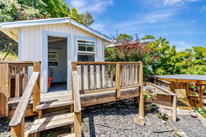045_208 Princeton Ave
