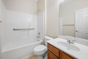  Photo 31