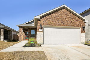 Houston - Pine Lake Cove - 208 Shore Pointe Ct, Montgomery, TX 77316 - 001