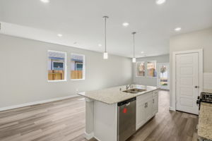 Houston - Pine Lake Cove - 208 Shore Pointe Ct, Montgomery, TX 77316 - 009