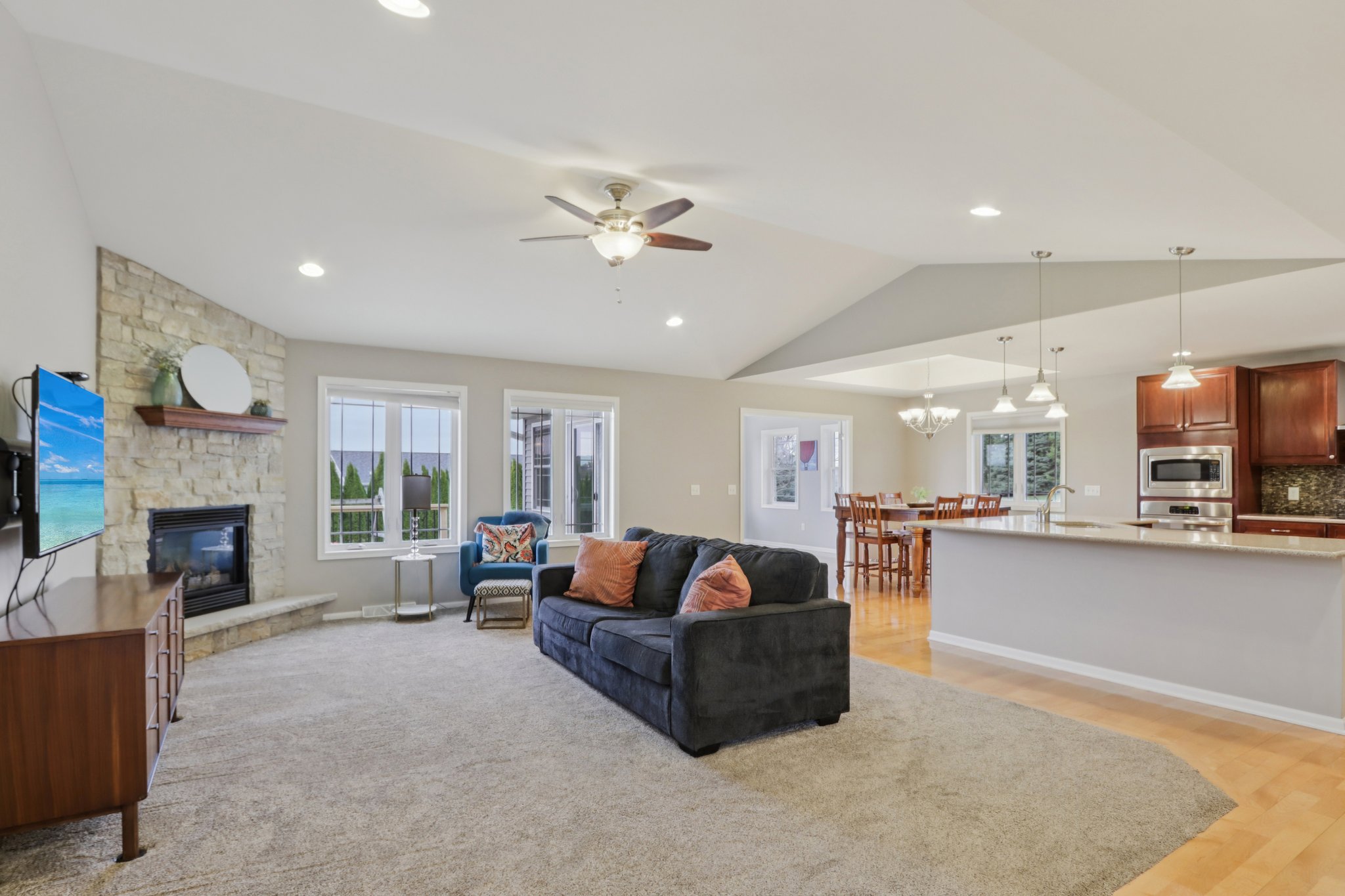 Steeple Ct-S2703-007.jpg