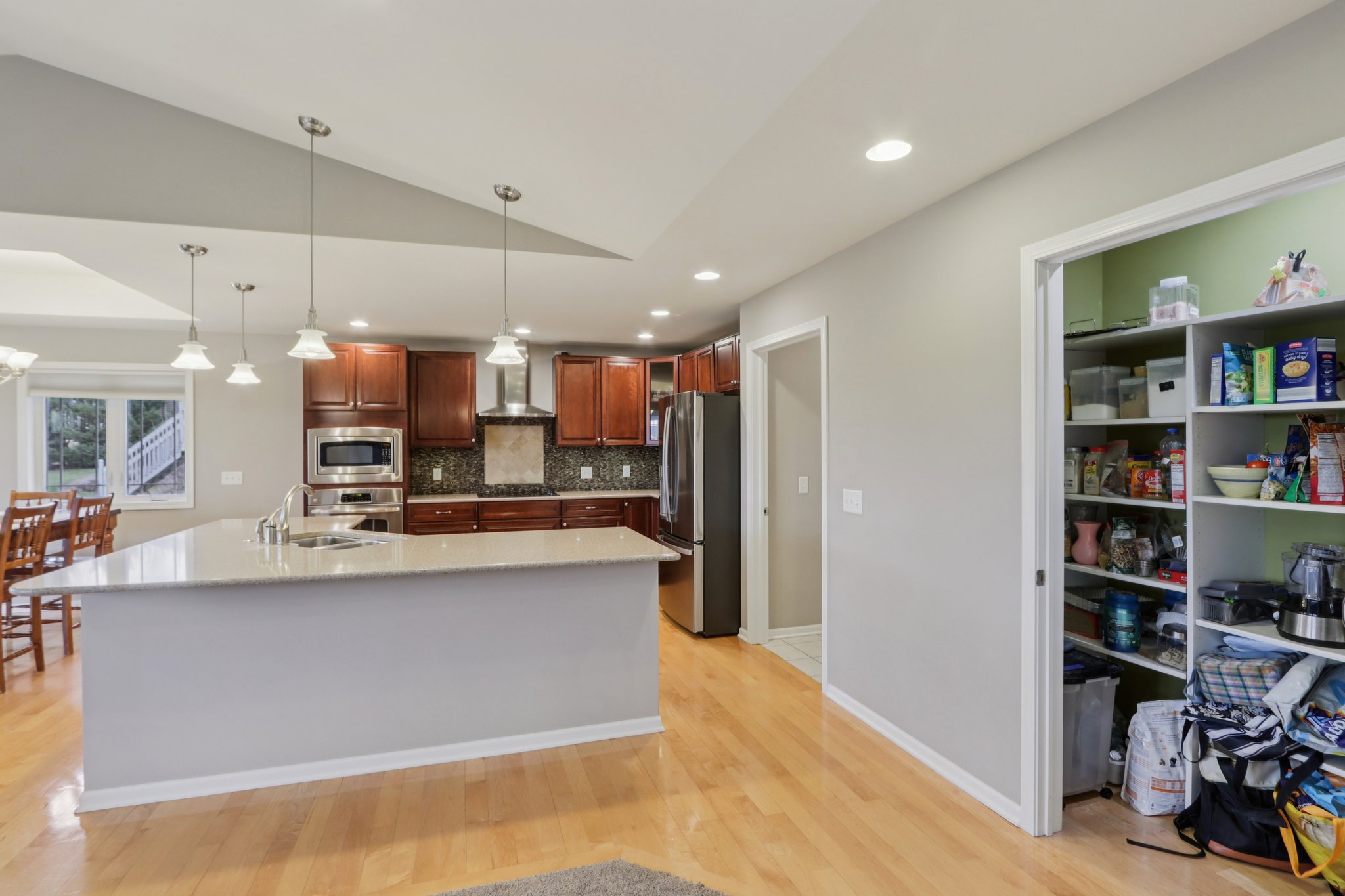 Steeple Ct-S2703-016.jpg