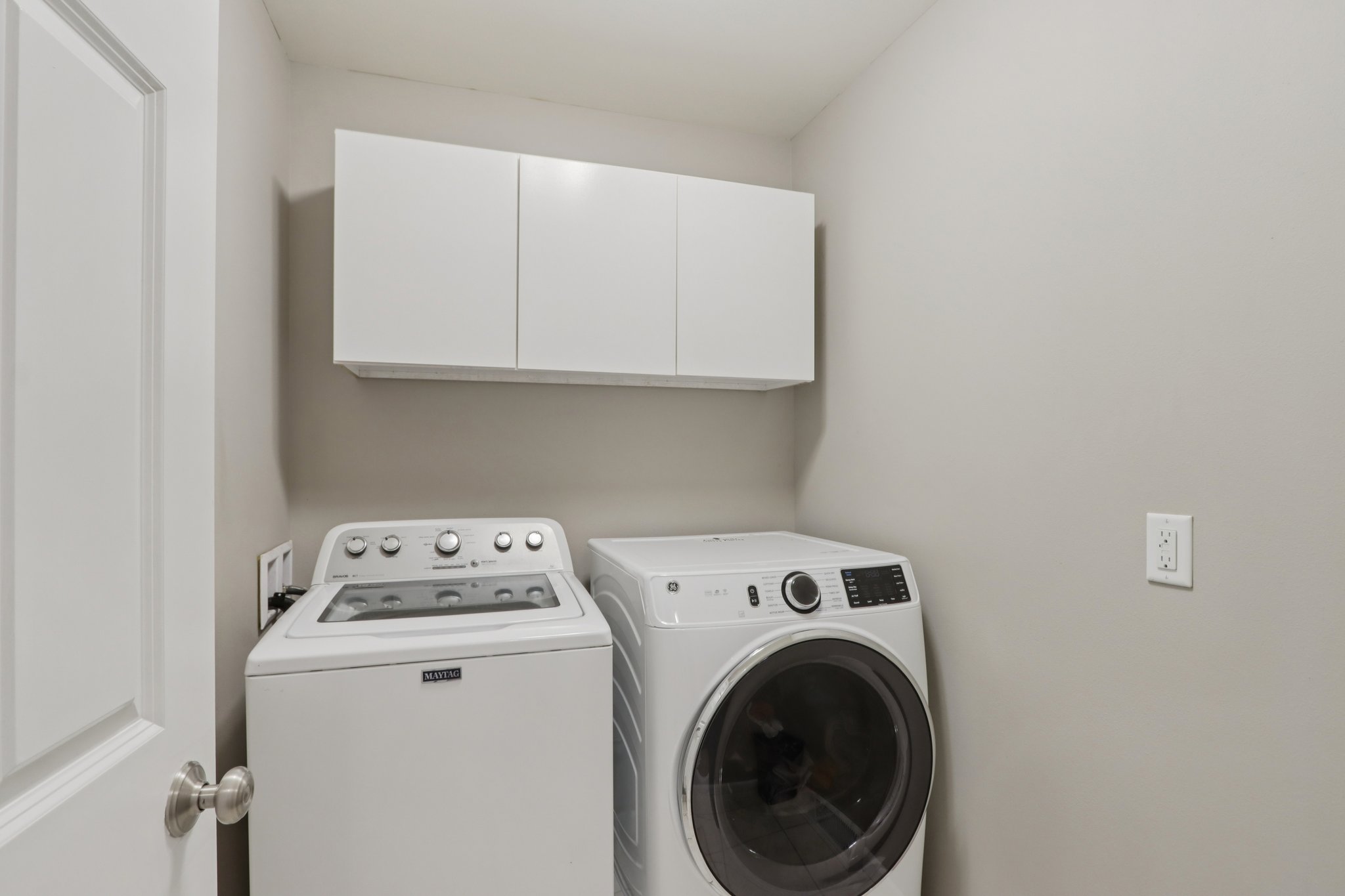 Steeple Ct-S2703-025.jpg