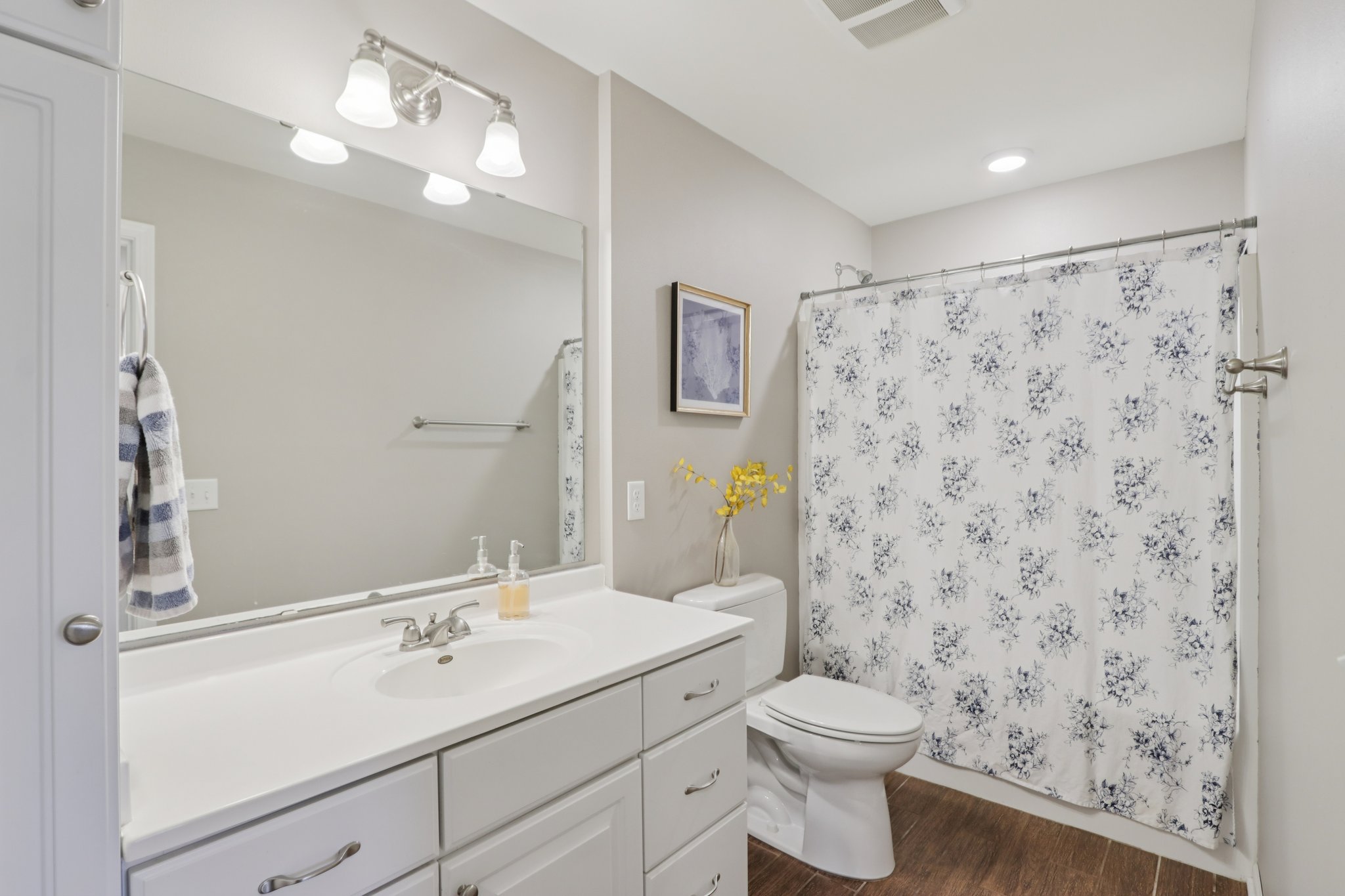 Steeple Ct-S2703-031.jpg