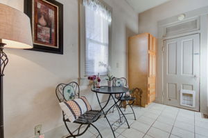 Breakfast Nook/Library Den