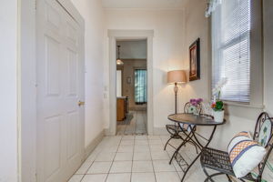 Breakfast Nook/Library Den