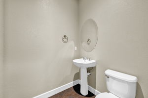 Photo 52