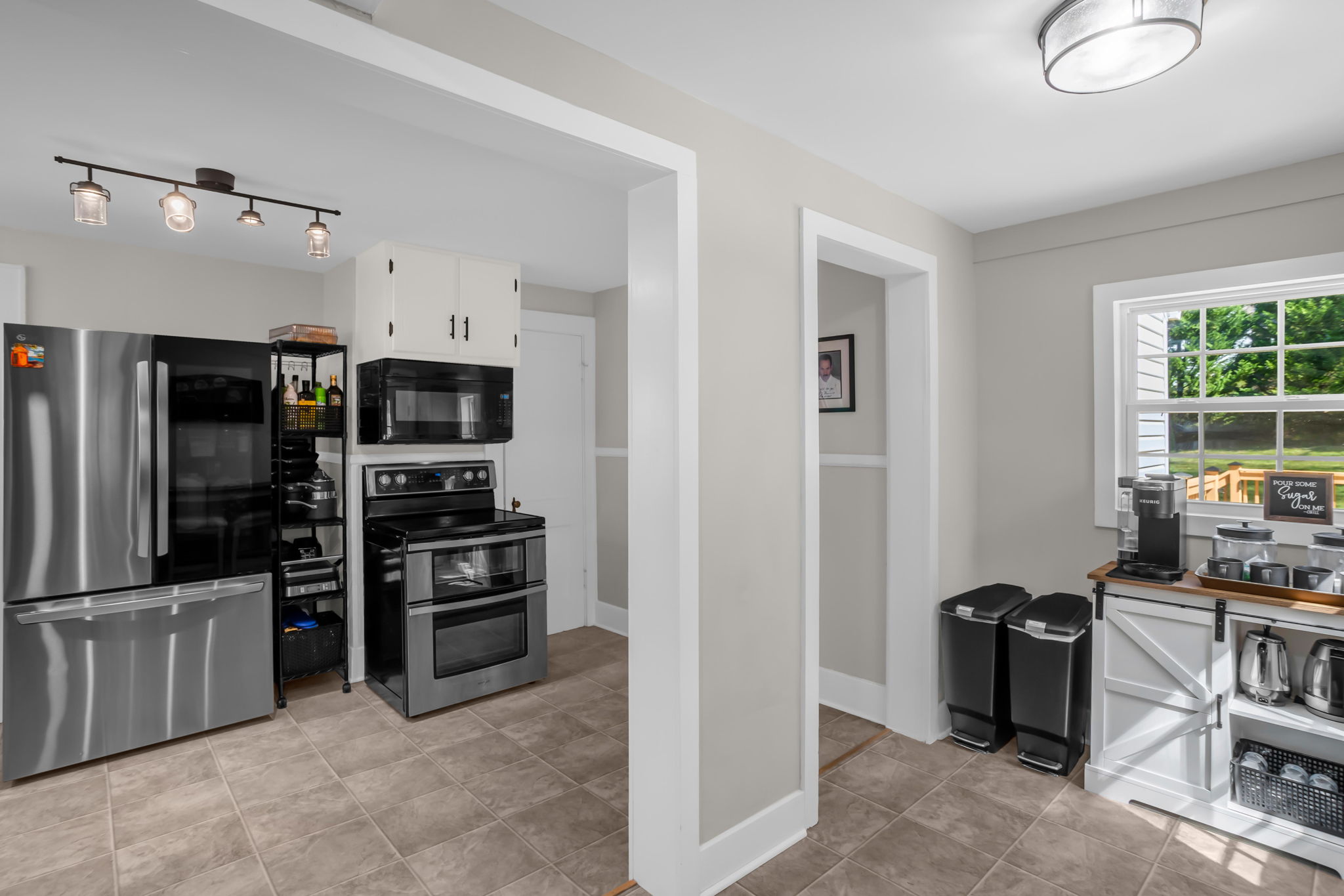 2080 Springs Rd-17
