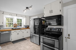 2080 Springs Rd-13