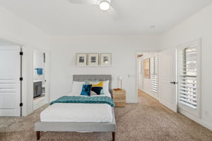  Photo 34
