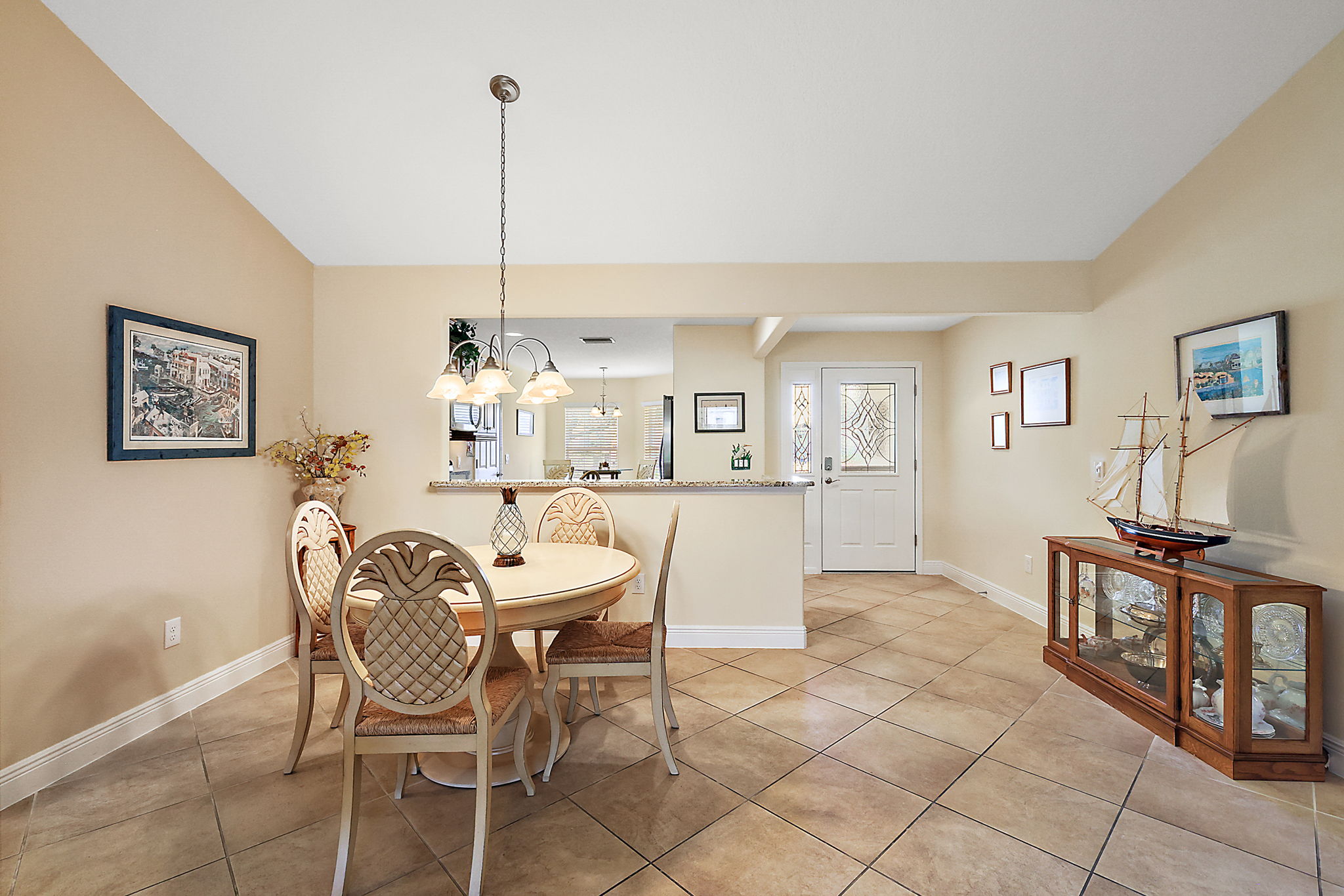 Dining Room/Kitchen