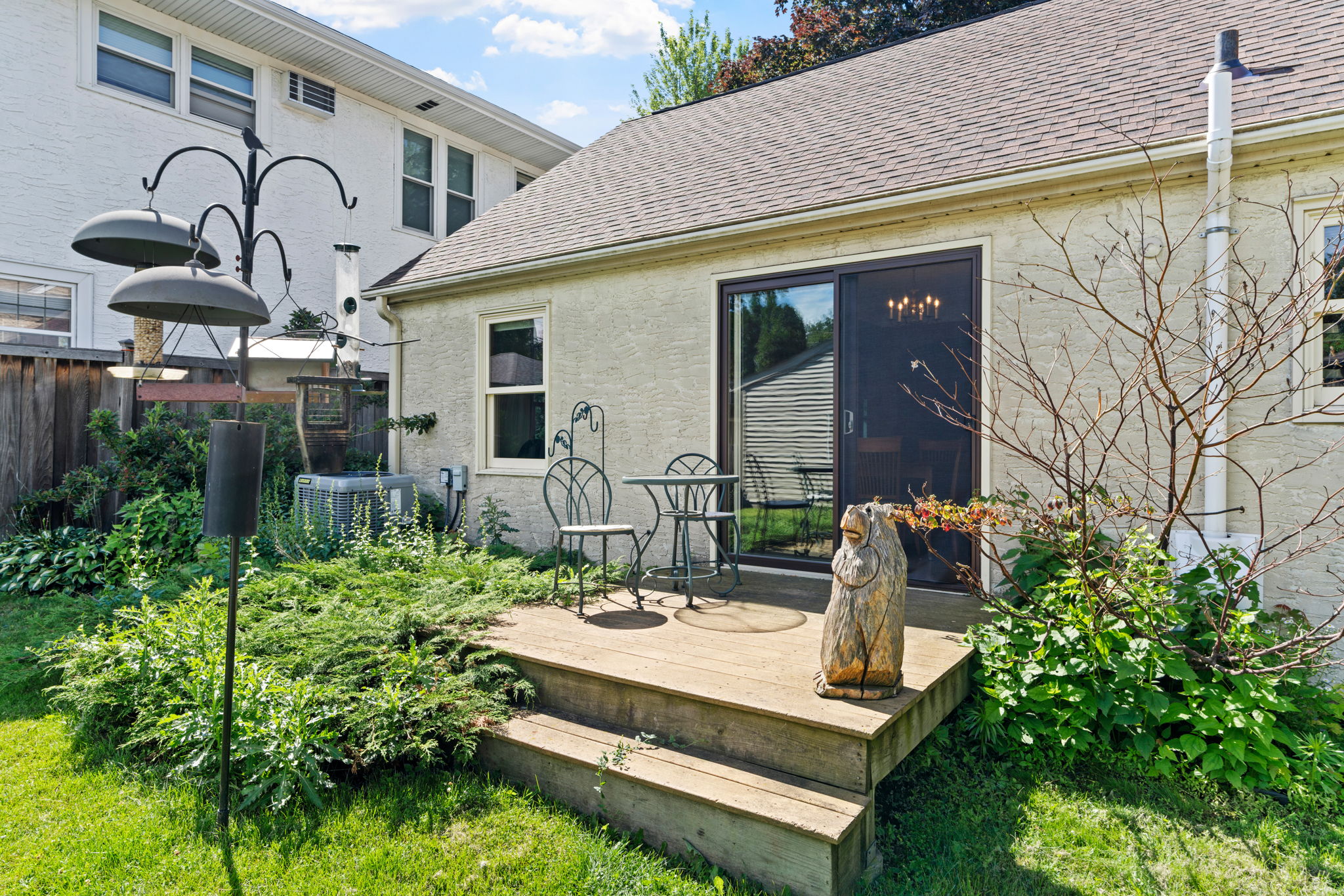 Exterior Backyard & Deck