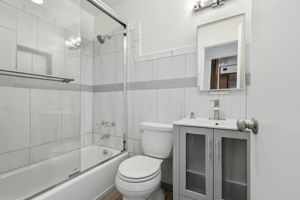  Photo 24