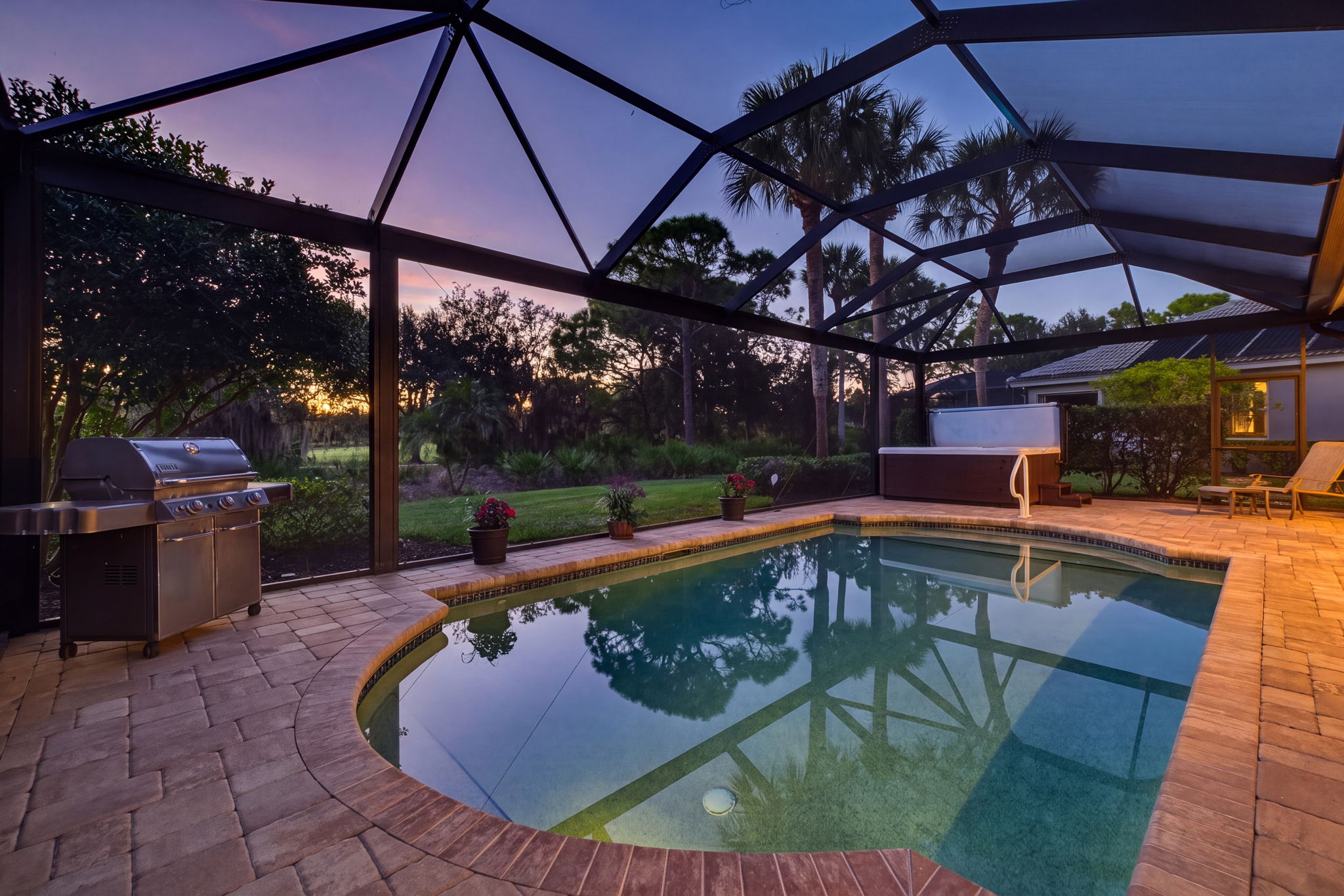 Pool Twilight 3