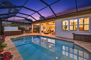 Pool Twilight 4