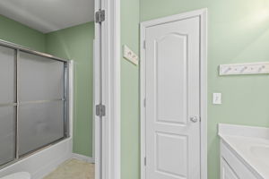  Photo 35