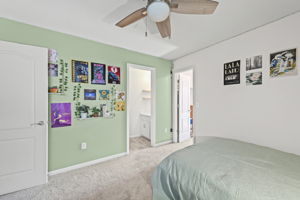  Photo 39
