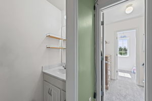  Photo 40