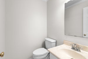  Photo 33