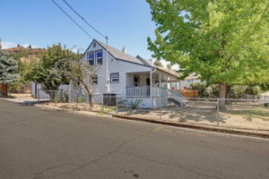  Photo 35