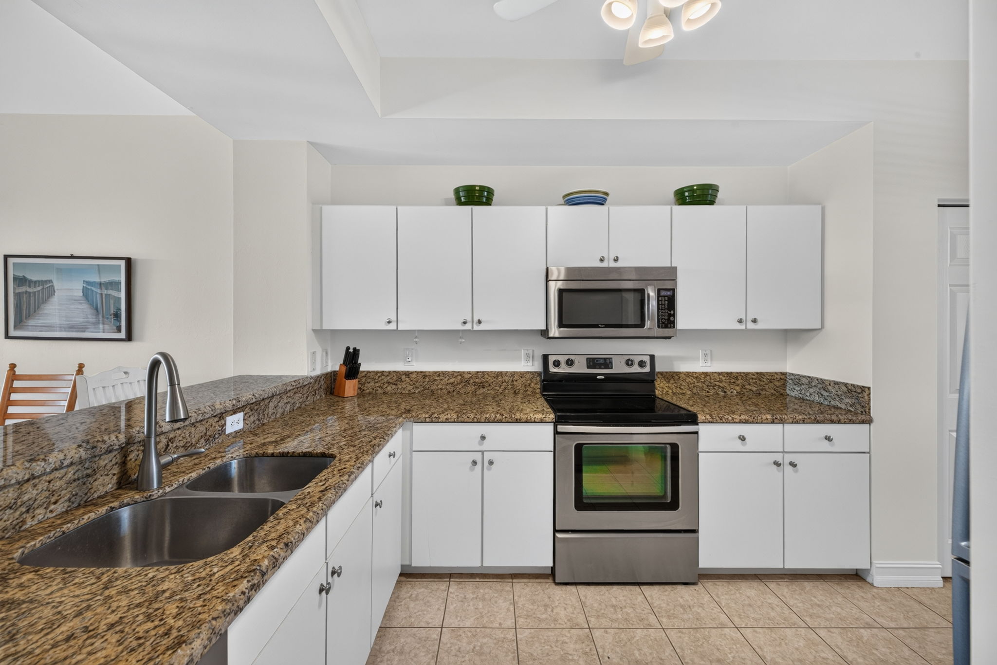 Kitchen 1 of 3