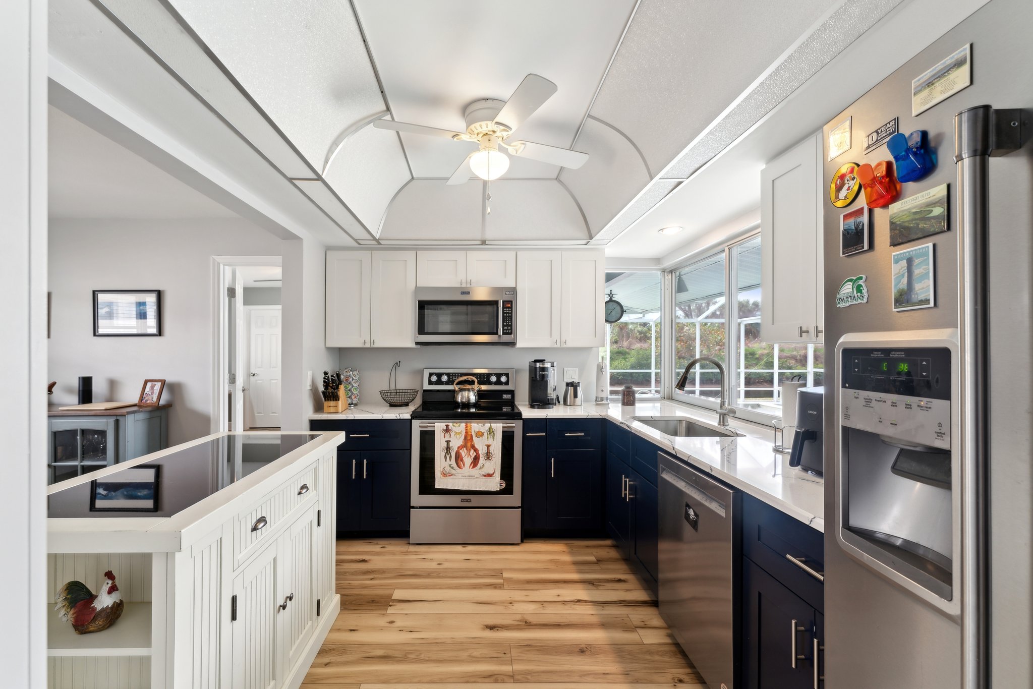 Coral Point Dr-010.jpg