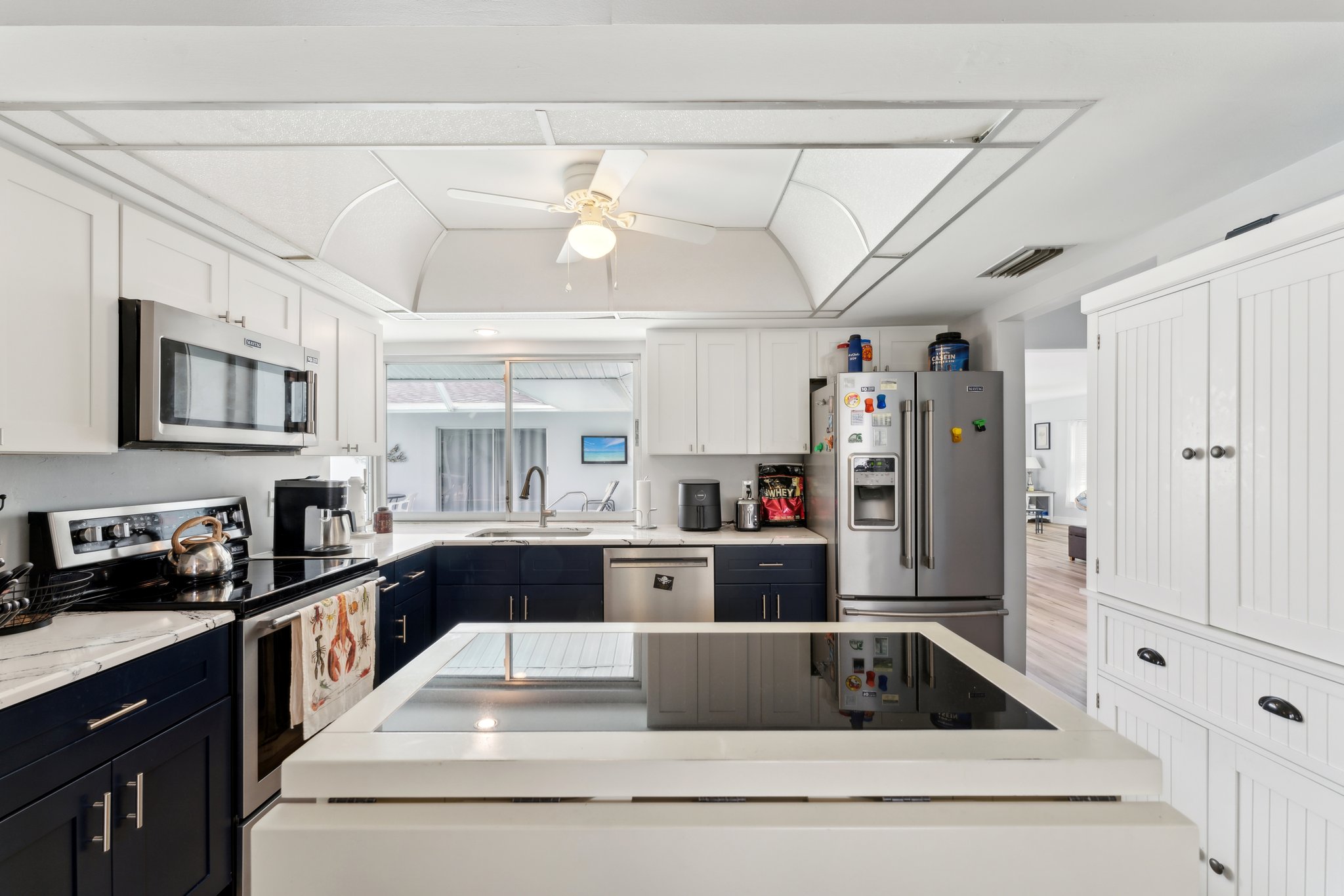 Coral Point Dr-012.jpg